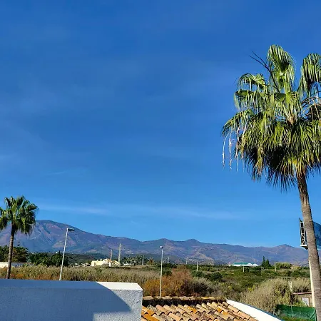 Nyaraló Palm Dreams Beachside Holiday - 1 Min To Beach Estepona